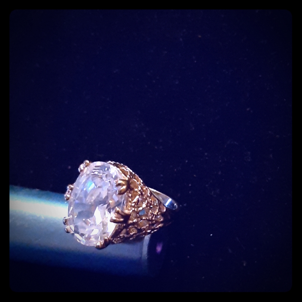Seta Ring